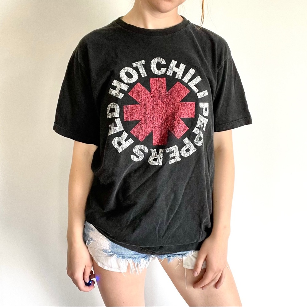 Red Hot Chili Peppers Band Tshirt Merch 90s Grunge